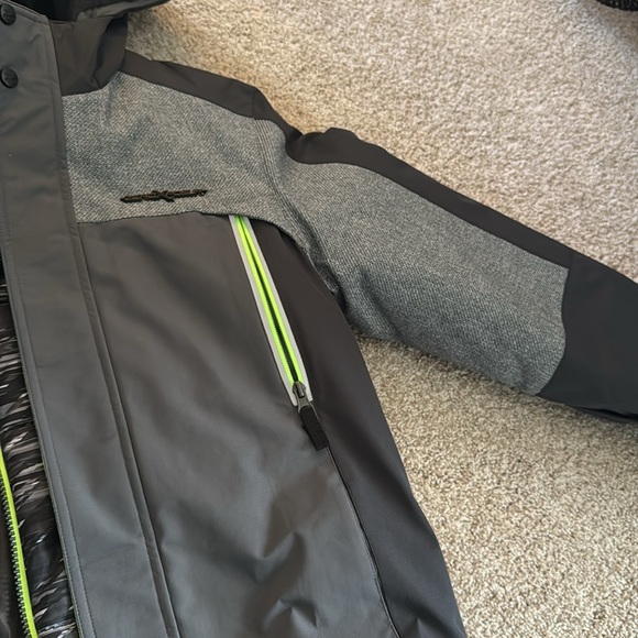 ZeroXposure Medium size 10/12 coat - Picture 3 of 10